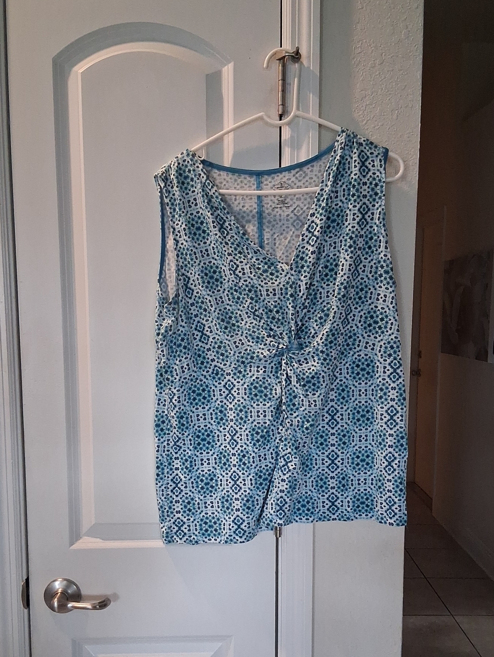 St. John's Bay Blue Patterned Knot-Front V-Neck Camisole